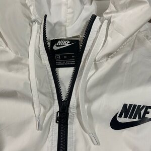 Nike Sportswear Windrunner Hooded Windbreaker Jacket Black/White XL